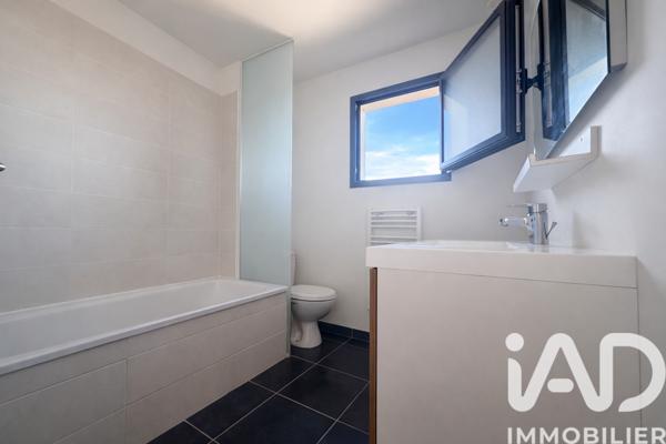 Maison à vendre 4 pièces 78,73 m² Saint-Paul-et-Valmalle