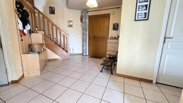 Jolie maison familiale spacieuse et pleine de charme !