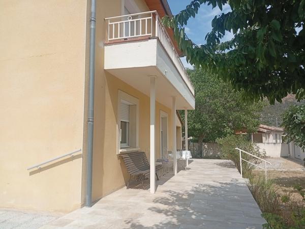 Maison à vendre 8 pièces  (09)