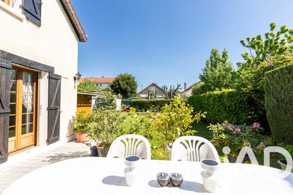 Maison à vendre 8 pièces 143 m² Savigny-sur-Orge