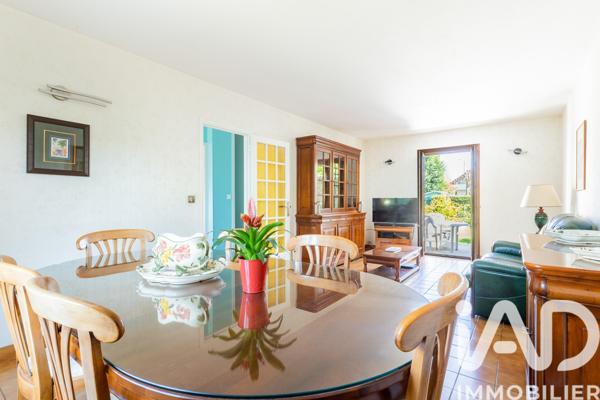 Maison à vendre 8 pièces 143 m² Savigny-sur-Orge