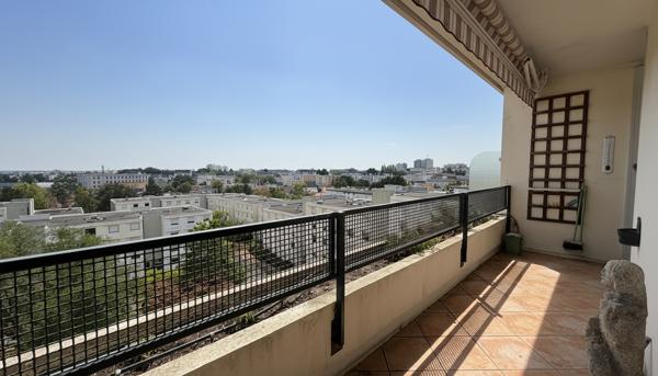 superbe appartement de standing, 2 chambres, double pièce, jardin de Lonchamps.