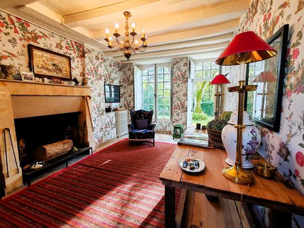 Hotel Particulier / Propriété Urbaine, et son parc paysagé en coeur de ville