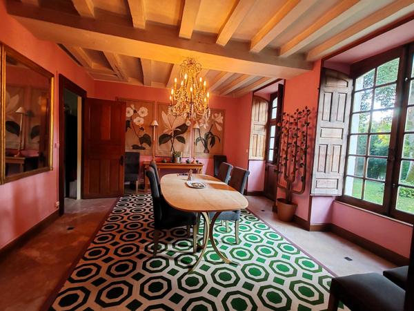 Hotel Particulier / Propriété Urbaine, et son parc paysagé en coeur de ville