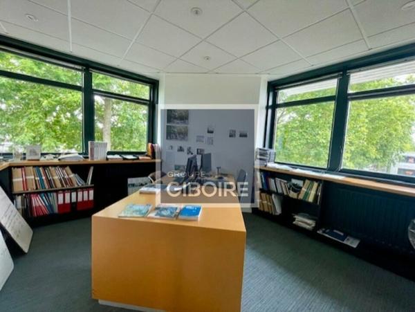 Bureaux - A VENDRE - RENNES (réf : 35.6775)