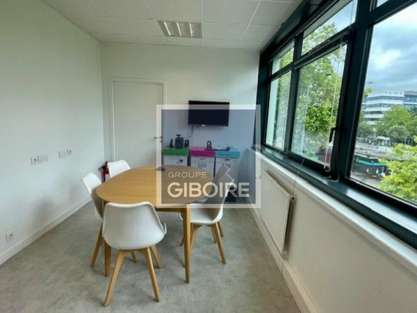 Bureaux - A VENDRE - RENNES (réf : 35.6775)