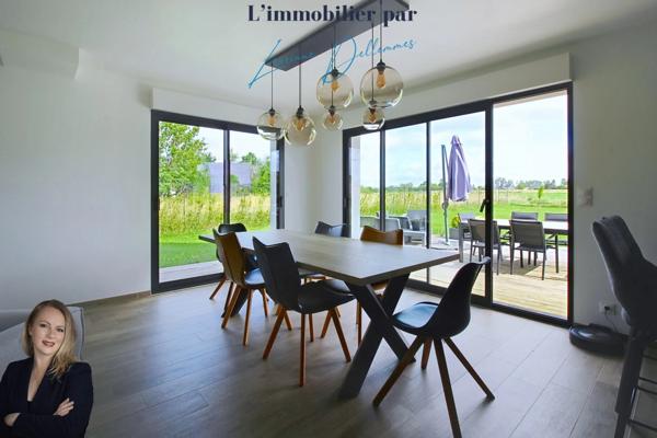 EXCLUSIVITÉ rare sur le secteur – Pavillon individuel semi plain-pied récent de 150 m² – 5 chambres – Nivelle (59)