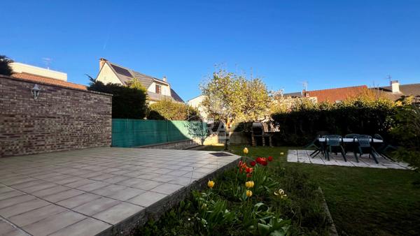 MAISON PLAIN-PIED 5 PIÈCES À VIRY-CHÂTILLON AVEC SOUS-SOL ET JARDIN SANS VIS-À-VIS