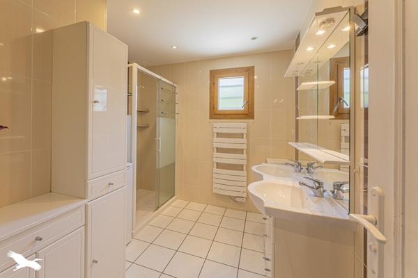 Maison à vendre 295 999 € Montlouis-sur-Loire 6 p 100 m² DPE C