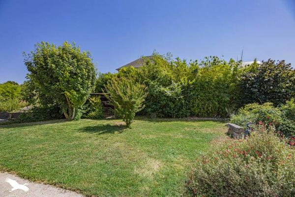 Maison à vendre 295 999 € Montlouis-sur-Loire 6 p 100 m² DPE C