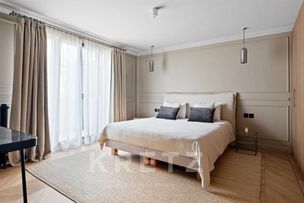 Hôtel particulier d'exception rénové avec piscine intérieure et rooftop