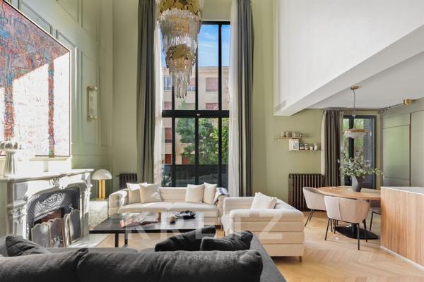 Hôtel particulier d'exception rénové avec piscine intérieure et rooftop