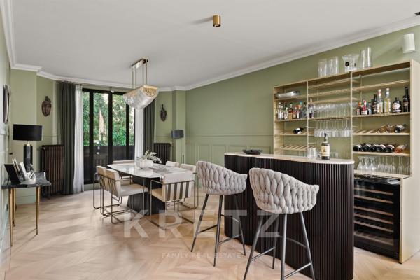 Hôtel particulier d'exception rénové avec piscine intérieure et rooftop