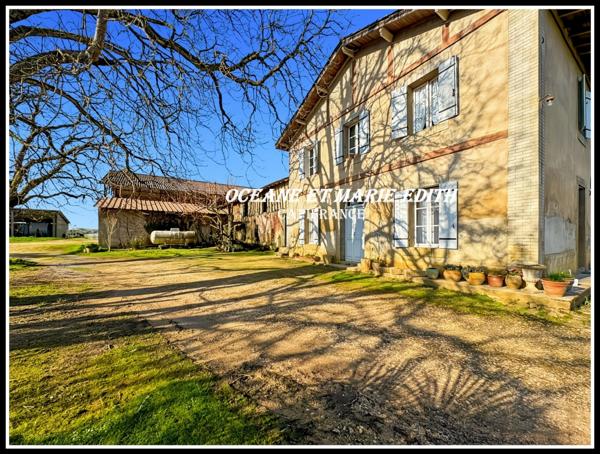 Propriéte agricole secteur EAUZE (32) Maison Gasconne 10 Pièces + Nombreux hangars 2 LACS SANS VIS à VIS