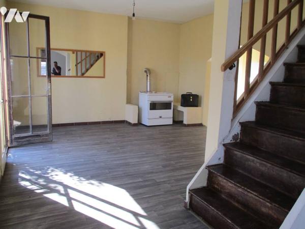 HIRSON maison semi-mitoyenne