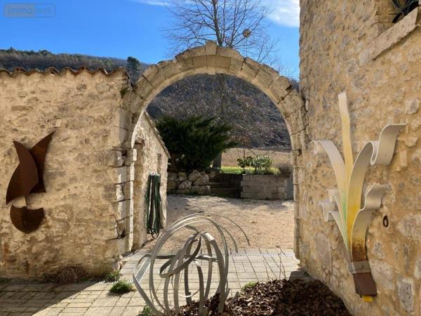 Maison à vendre à Villemus dans les Alpes-de-Haute-Provence (04110), ref : 04022-106