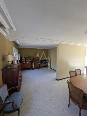 Narbonne , Jolie maison R+1, 115m²,  4 faces sur parcelle de 550m²