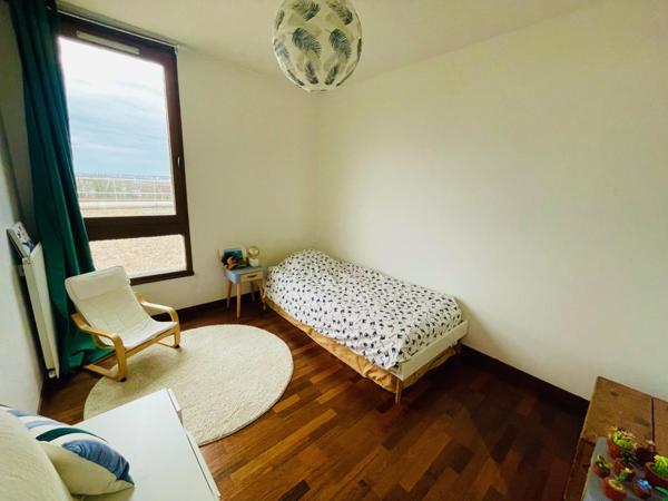 APPARTEMENT DUPLEX 4 CHAMBRES AVEC VUE PANORAMIQUE