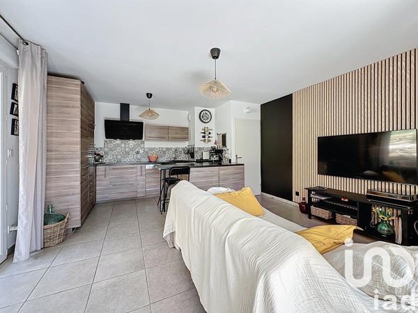 Appartement 3 pièces de 58 m² à Ollioules (83190)