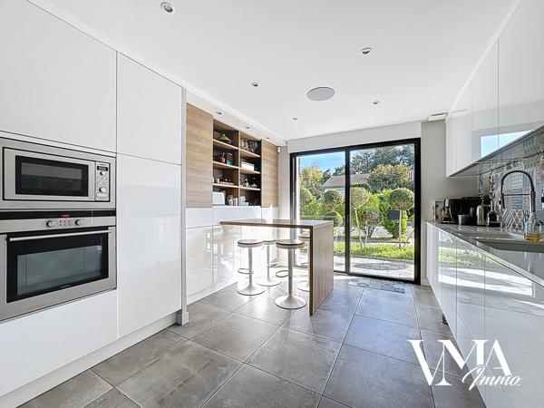 Maison de 175m2 avec piscine. Détails des diagnostics énergétiques