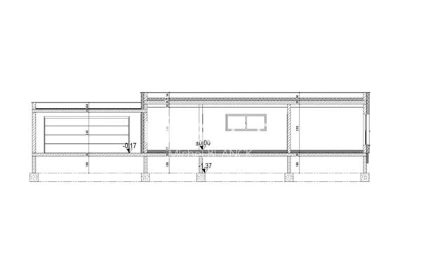 Libre de tout architecte ou constructeur.