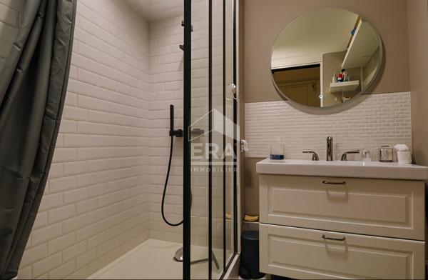 Appartement T2  - Marseille 10e - Traversant, aucun travaux, balcon, ascenseur, cuisine équipée