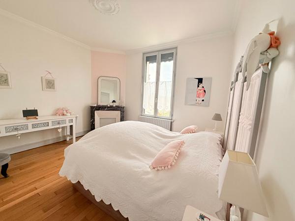 Maison de caractère en pierre à Verrieres