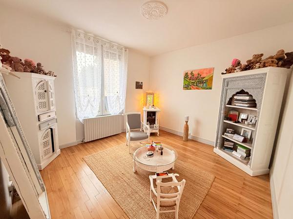 Maison de caractère en pierre à Verrieres