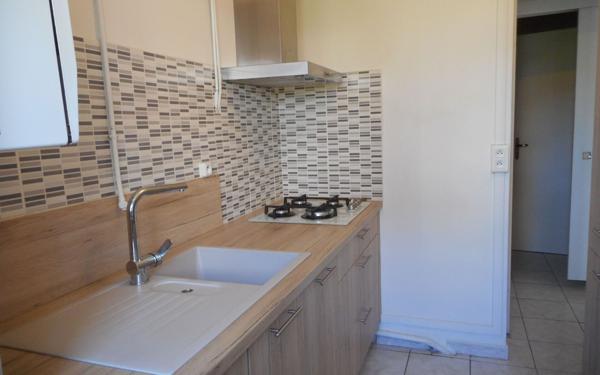 Appartement à vendre    3 pièces • 52,20 m2 Saint-Raphaël
