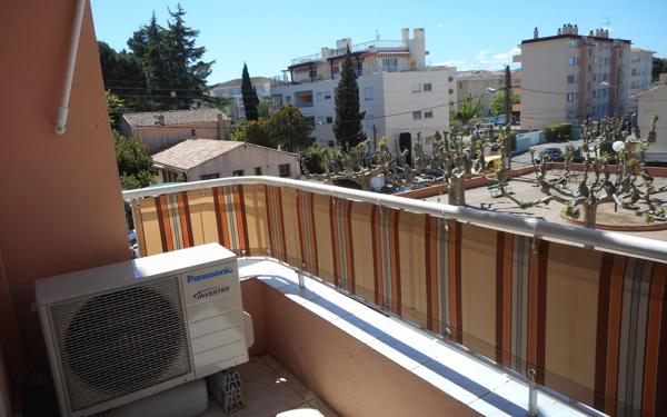 Appartement à vendre    3 pièces • 52,20 m2 Saint-Raphaël