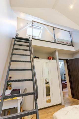 Villa sur les toits exceptionnelle avec terrasses en hyper centre ville