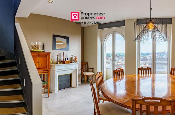 Villa sur les toits exceptionnelle avec terrasses en hyper centre ville