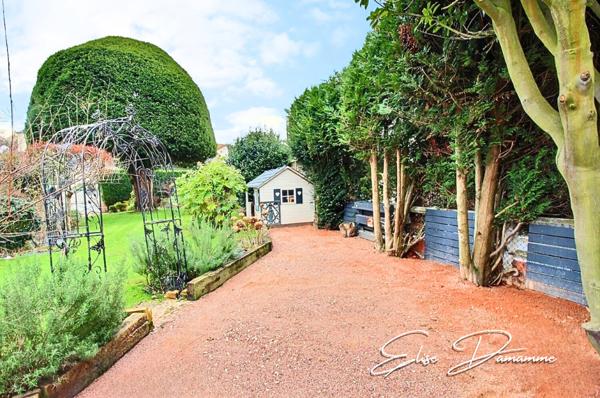 MONTIVILLIERS CENTRE - Demeure bourgeoise de caractère avec prestations haut de gamme