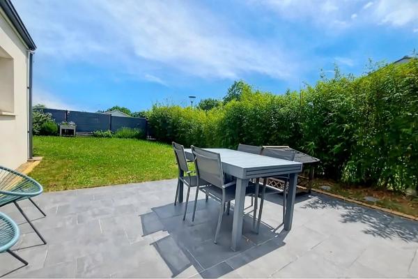 Maison récente de 140m², 4 chambres et jardin