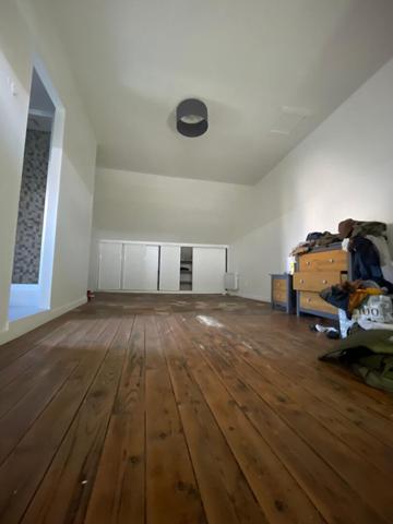 NEUVILLE AUX BOIS - APPARTEMENT F4