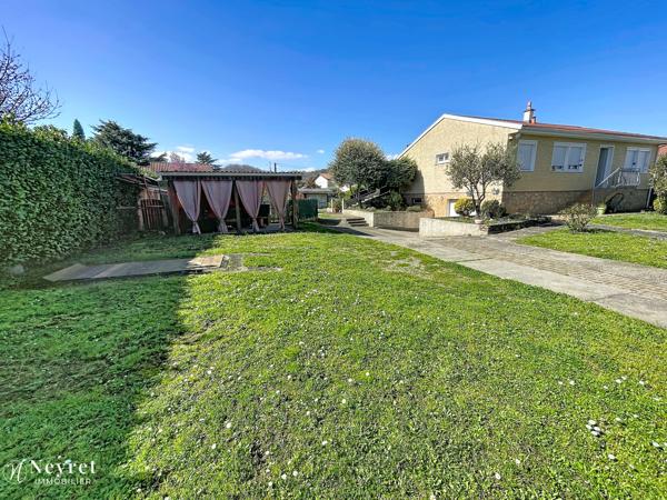 SOUS COMPROMIS !! Maison individuelle 91m² habitables + sous-sol complet, parcelle de 1229m²