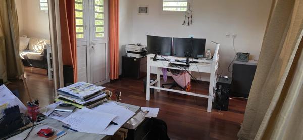 Ensemble immobilier rentable – Ducos (97224)