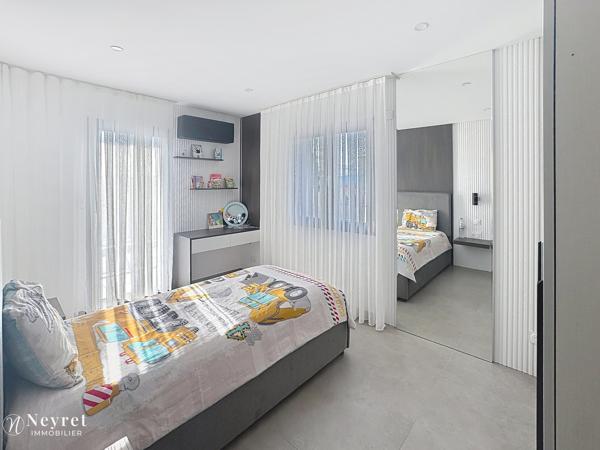 Andrézieux-Boutheon Maison neuve de 237,36m2 implantée sur 762m2