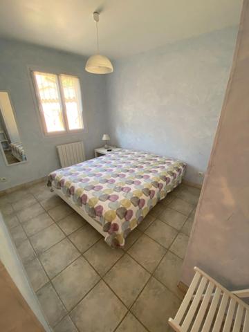 Belle Villa plain-pied de 2004, Type 5 avec grand garage sans aucun travaux à prévoir sur 891 m2 de parcelles !