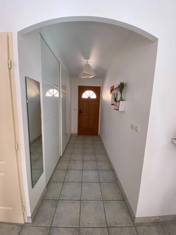 Belle Villa plain-pied de 2004, Type 5 avec grand garage sans aucun travaux à prévoir sur 891 m2 de parcelles !