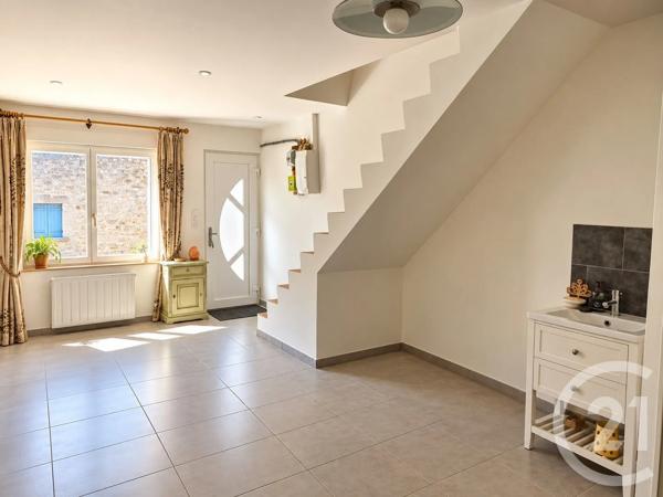 Maison à vendre  4 pièces - 94,66 m 2   ST ETIENNE LES ORGUES  - 04