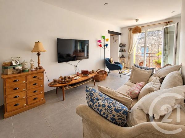 Maison à vendre  4 pièces - 94,66 m 2   ST ETIENNE LES ORGUES  - 04