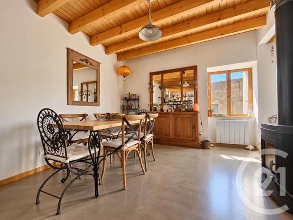 Maison à vendre  4 pièces - 94,66 m 2   ST ETIENNE LES ORGUES  - 04