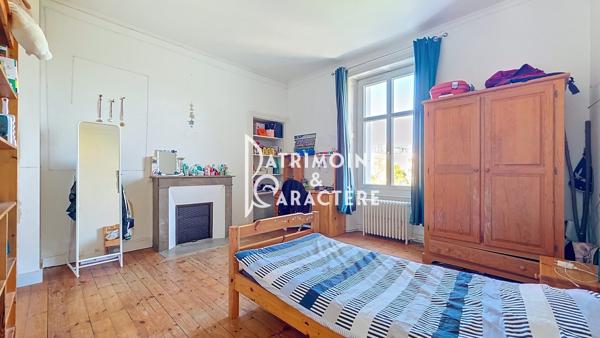 Grande maison familiale au calme d'une allée privée