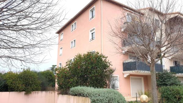 Appartement T2 de 40 m2 avec balcon vendu loué