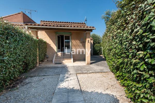 Maison avec jardin et parking