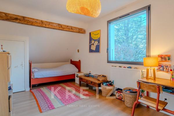 Sevrier- Maison 5 chambres, sous sol complet avec garage