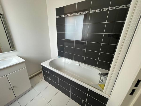 Maison - Milly la Foret - F5 de 121m² habitable
