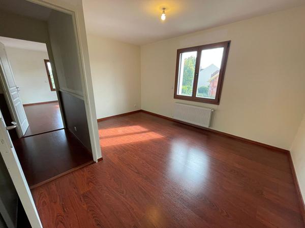 Maison - Milly la Foret - F5 de 121m² habitable