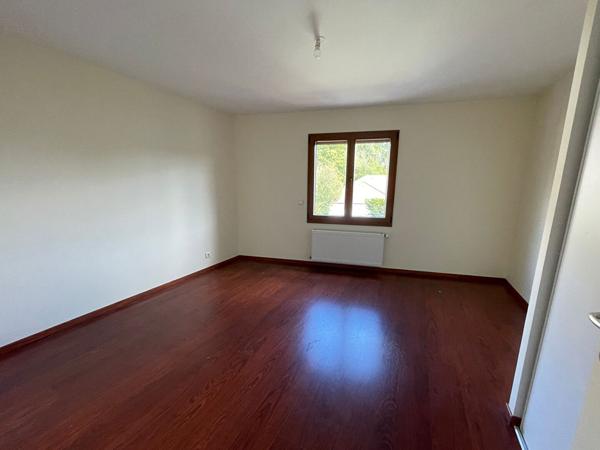 Maison - Milly la Foret - F5 de 121m² habitable